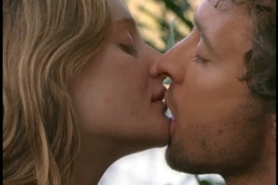 Screen Kiss Screen Kiss