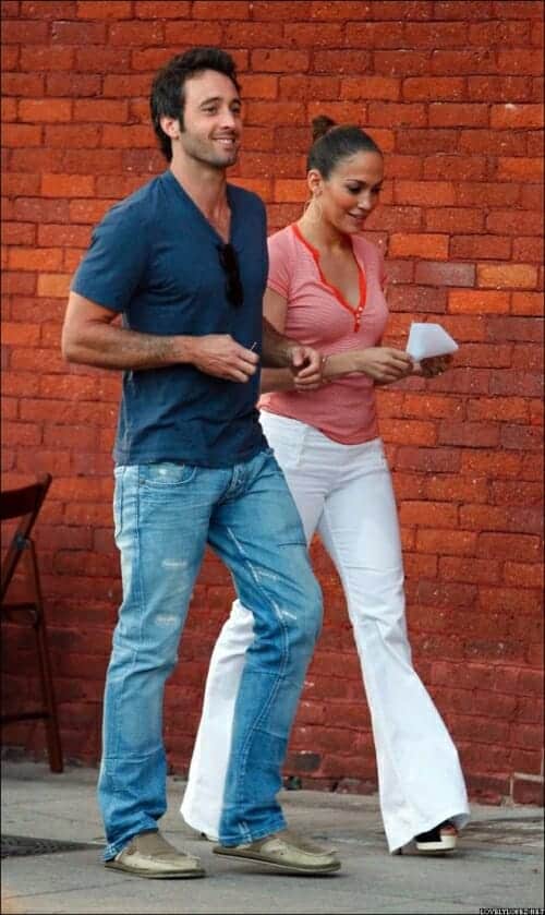 Alex O'Loughlin and Jennifer Lopez Alex O'Loughlin and Jennifer Lopez