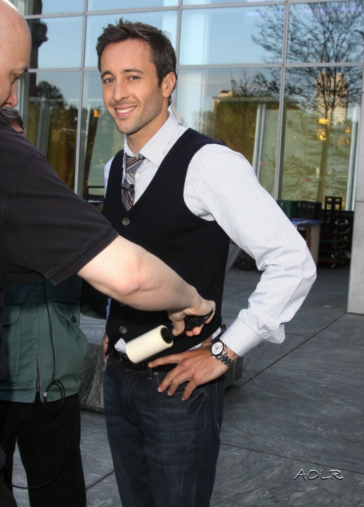 Alex O'Loughlin at the GM building
