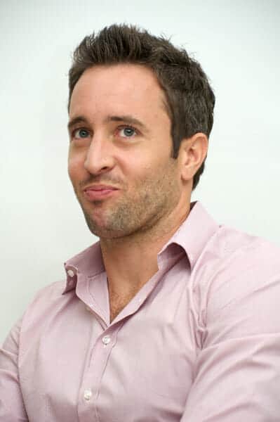 Alex O'Loughlin Alex O'Loughlin