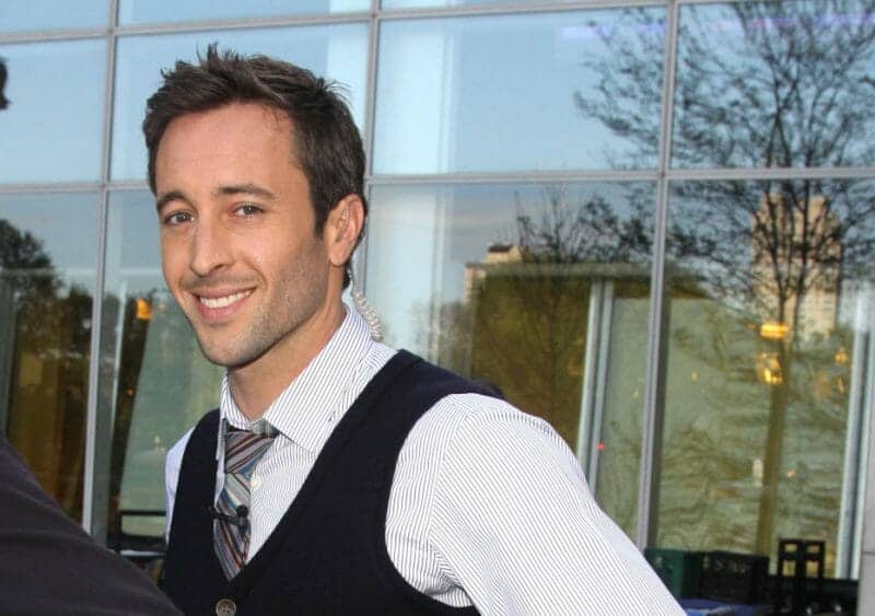 Alex O Loughlin