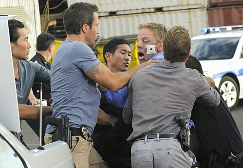 Hawaii Five-0 1.14 He Kane hawaii five o car. Hawaii Five-0 1.14 He Kane